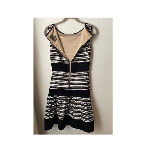 Anthropologie Dress Women's 6 Taylor Black White Stripes Zip Up Sleeveless - Picture 6 of 6